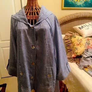 Ladies hooded jacket